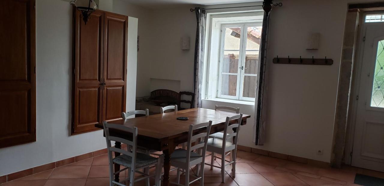 La Ferme Du Tilleul Foissiat Εξωτερικό φωτογραφία